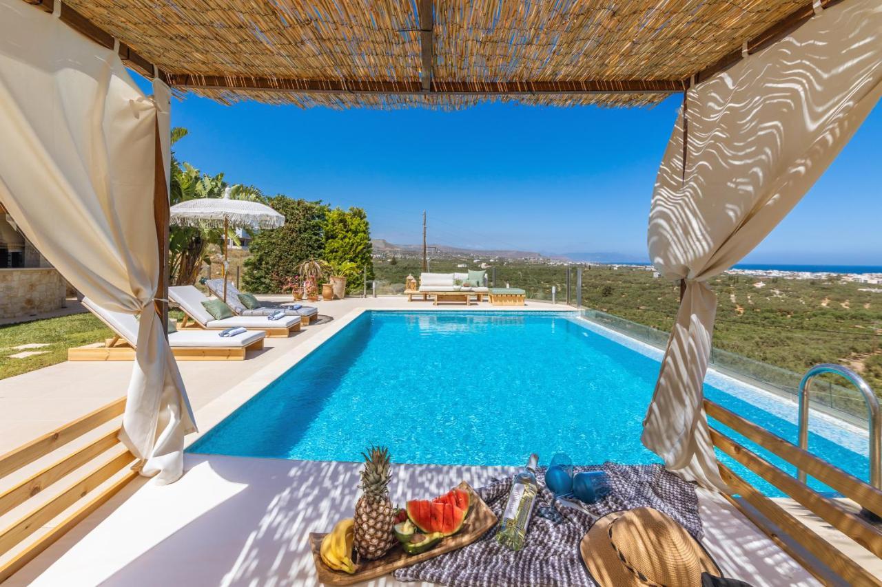 Villa Ioulia Gouvai Exteriör bild