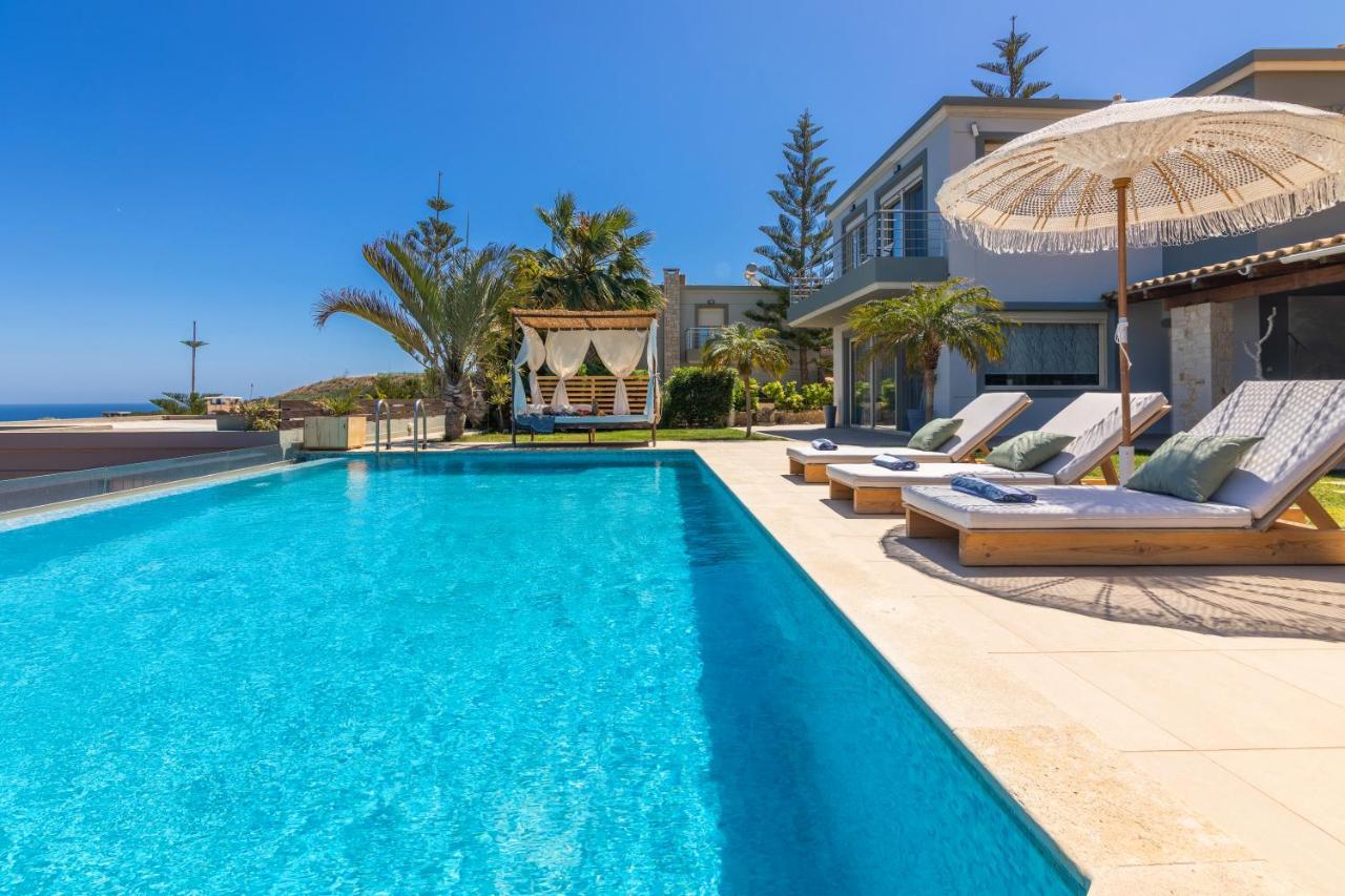 Villa Ioulia Gouvai Exteriör bild