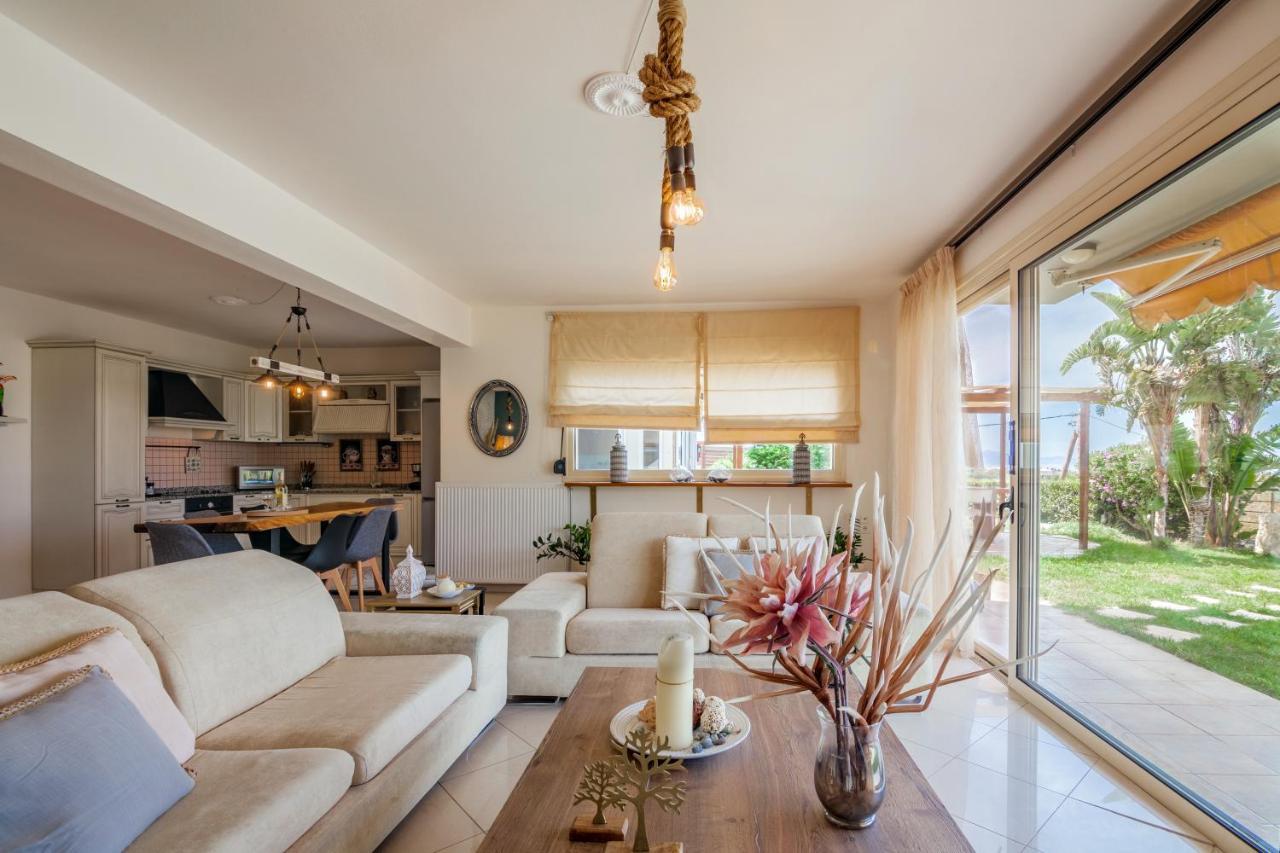 Villa Ioulia Gouvai Exteriör bild